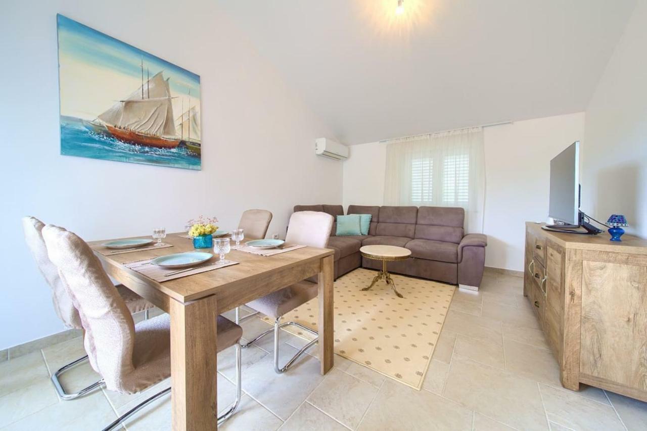 Apartment Sabina Soline Soline  Eksteriør bilde